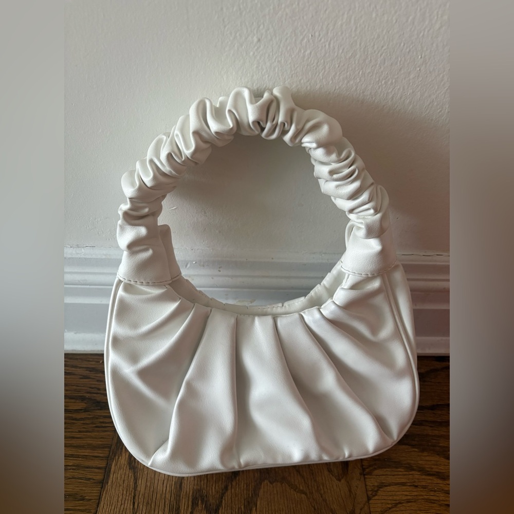 White Ruched Handle Bag